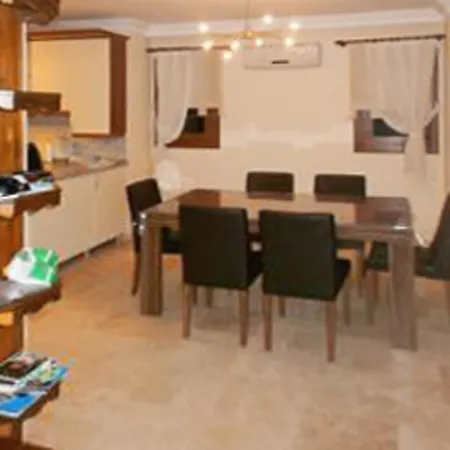 Spacious 4-bedroom House In With Swimming Pool And Several T 公寓 库萨达斯